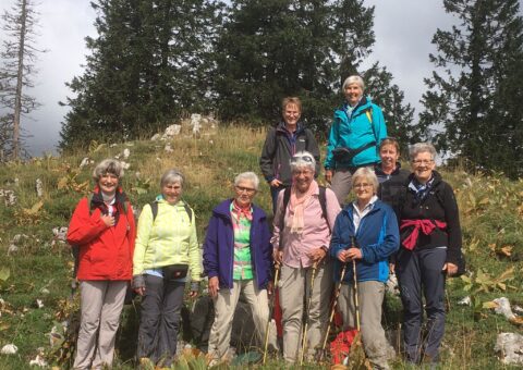 Frauenriege Chasseral auf dem Grat